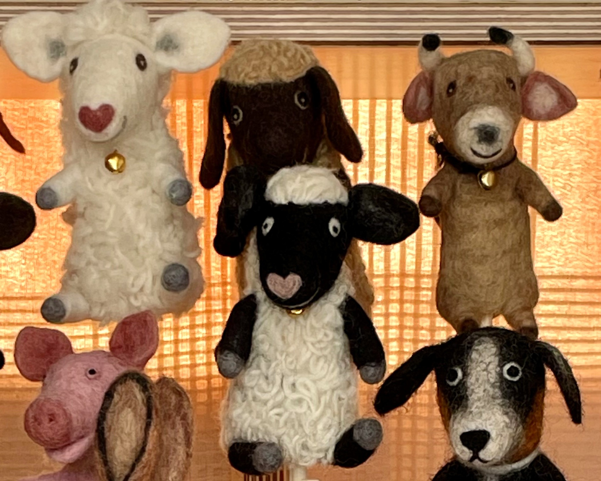 Handgefilzte Fingerpuppen mit Tiermotiven